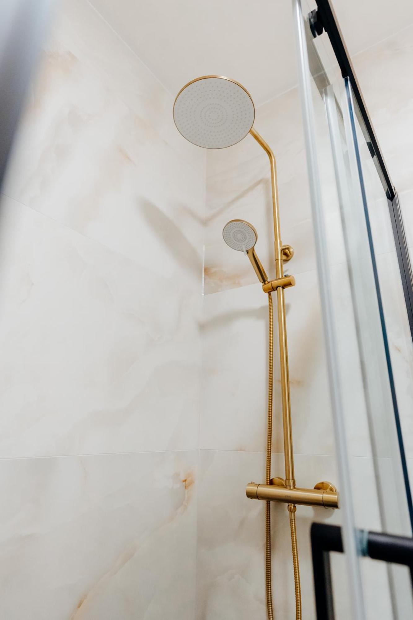 Eden Quay Guesthouse Private Rooms ダブリン エクステリア 写真